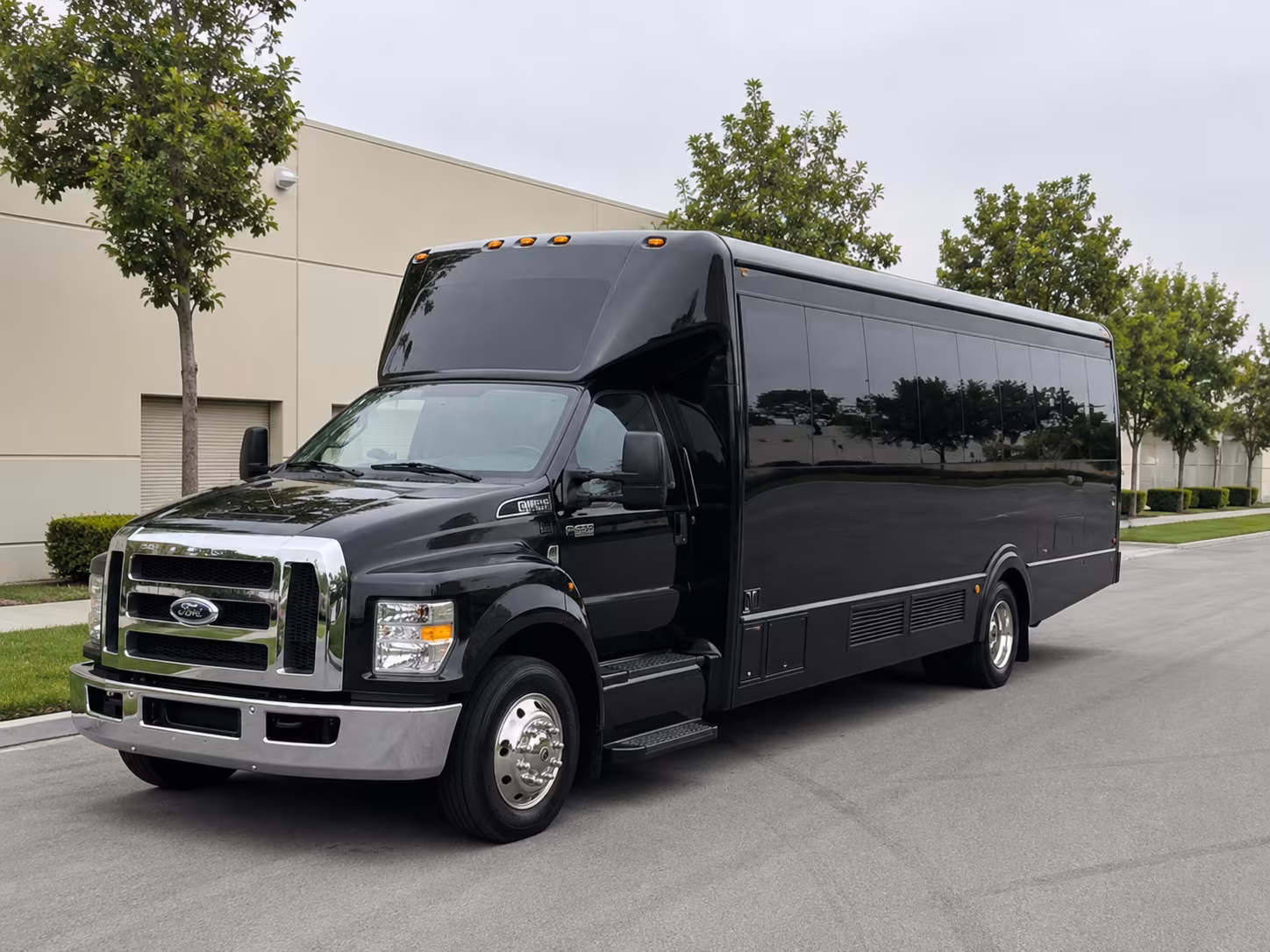 Miami Birthday, Sweet 16, & Quinceañera Transportation party bus interior