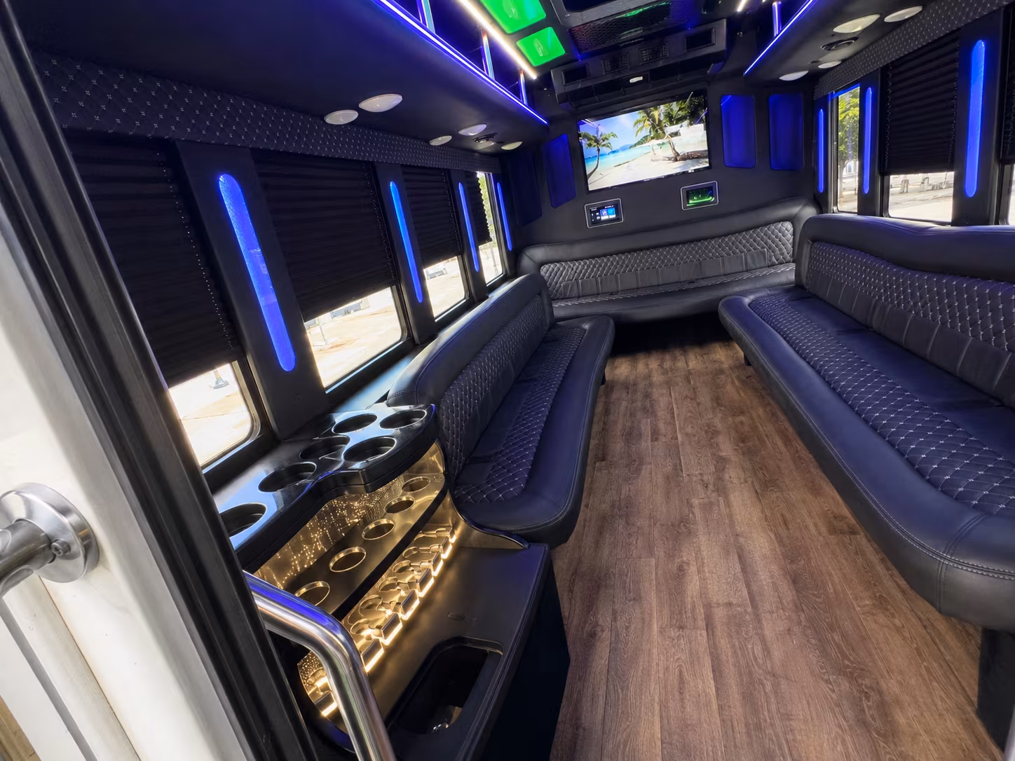 Miami Prom & Homecoming Transportation onboard seating