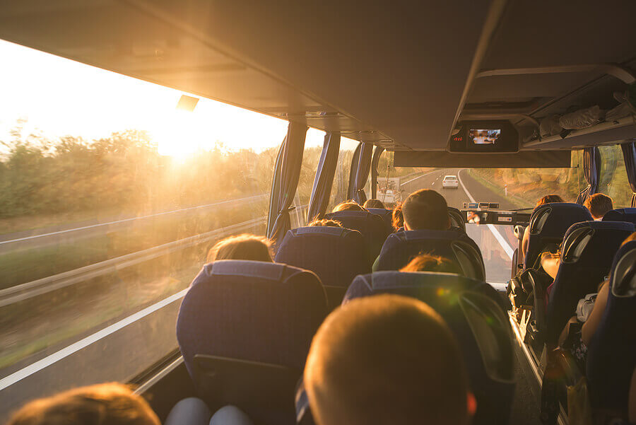 School Field Trip Bus Rentals in Sunrise