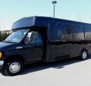 18 passenger party bus Aventura